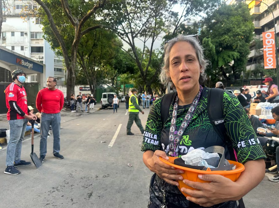 Bajo los escombros: “Saqué una mano y me di cuenta de que estaba viva”