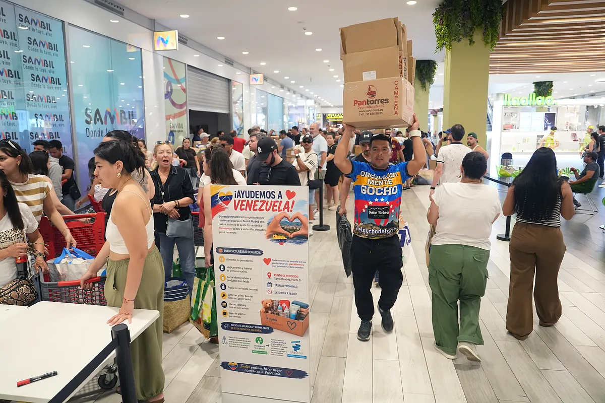 La comunidad venezolana en Madrid envía ayuda y vive la tragedia desde la impotencia de la distancia: “Perdí una prima, le cayó una pared encima. Ayer la enterraron mis tíos”