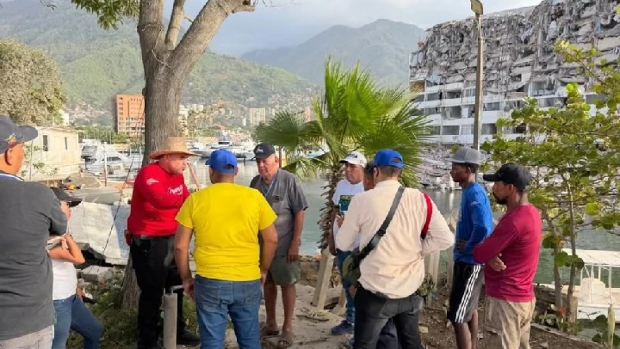 Establecen corredor marítimo para trasladar ayuda humanitaria en el Litoral Central