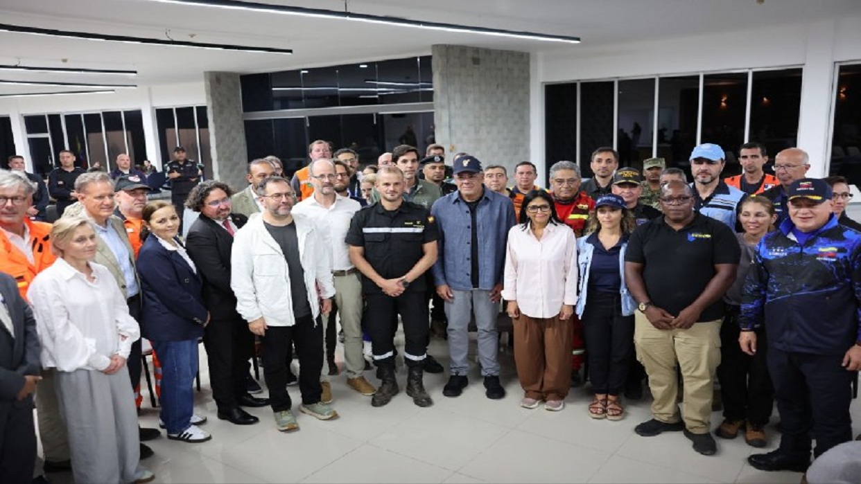 Venezuela agradece el rescate de 33 supervivientes tras el terremoto gracias a brigadas internacionales (+Videos)
