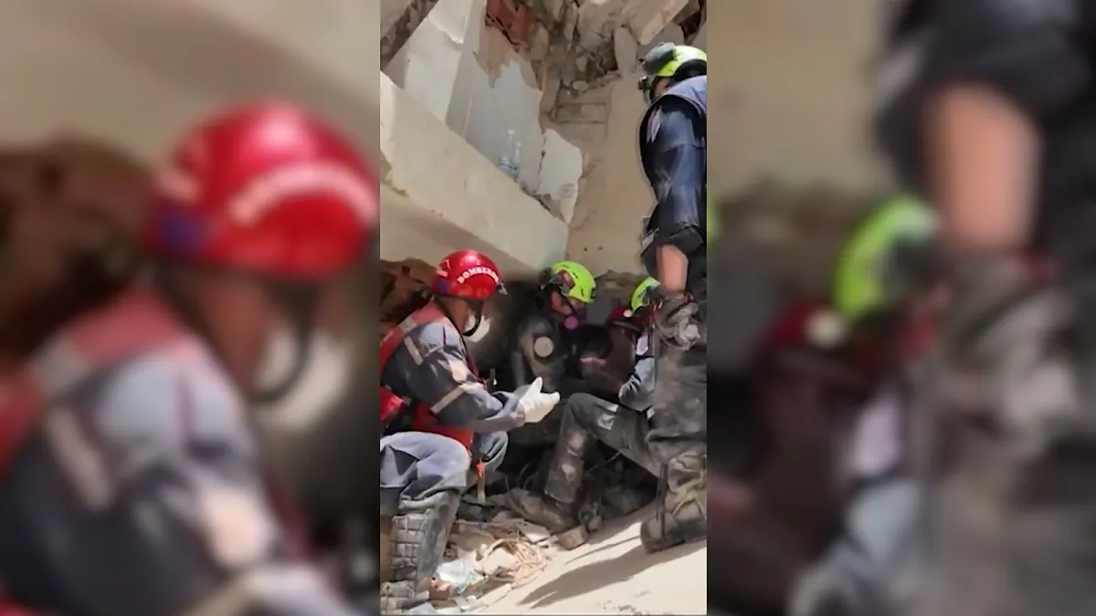 Los rescates más impactantes tras los terremotos en Venezuela: una familia atrapada casi tres días, un bebé, un niño de 11 años…