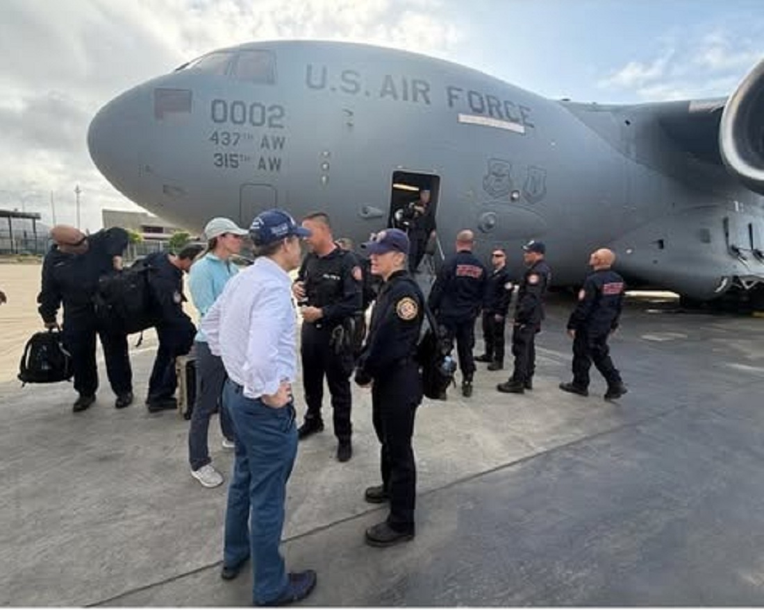 El equipo Urbano (USAR) de Miami-Dade arriba a Venezuela para unirse a las labores de rescate
