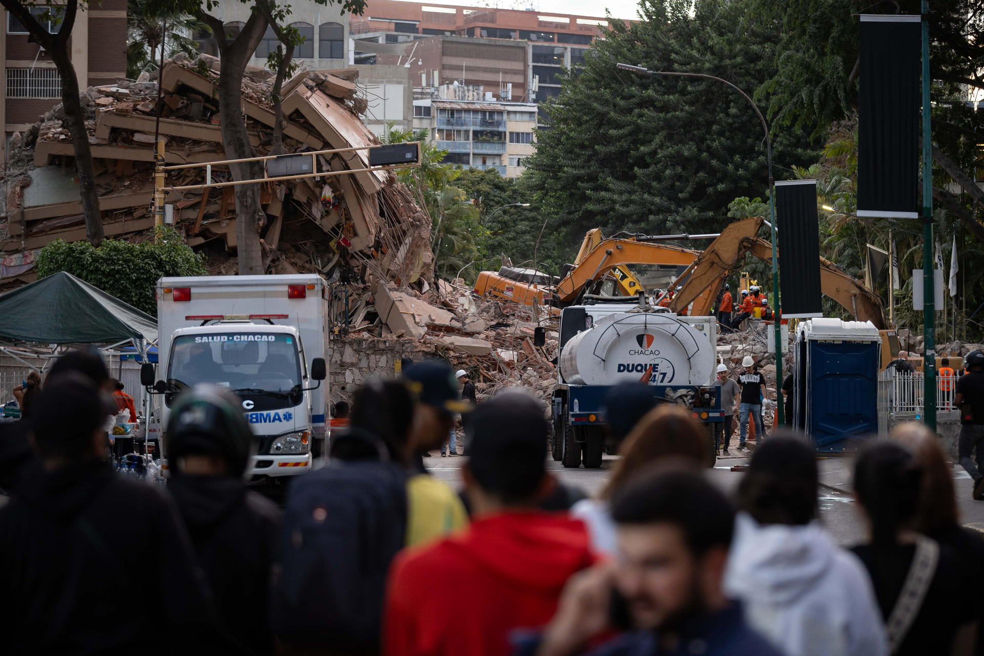 Ascienden a tres los chilenos muertos en terremotos de Venezuela