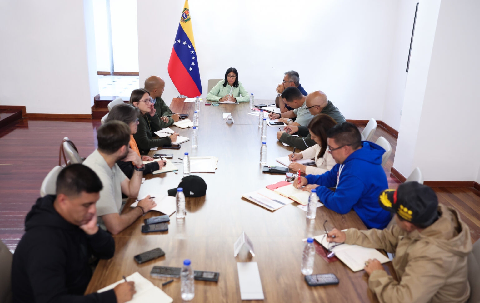 Chavismo suspendió las clases mientras continúa la emergencia por los terremotos