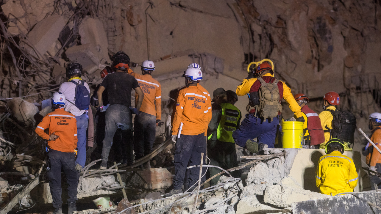 “Después de las 72 horas se reducen las posibilidades de encontrar personas con vida”: rescatista sobre las labores de búsqueda bajo los escombros tras terremotos en Venezuela | NTN24.COM