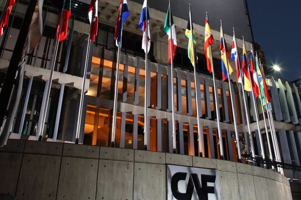CAF crea fondo de $1 millón para la reconstrucción tras terremotos