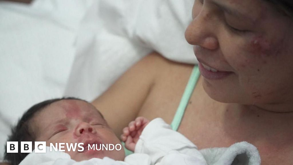 “El bebé fue mi motor para estar despierta y alerta”: la BBC habla con la madre rescatada junto a su hijo de 18 días en Venezuela – BBC News Mundo