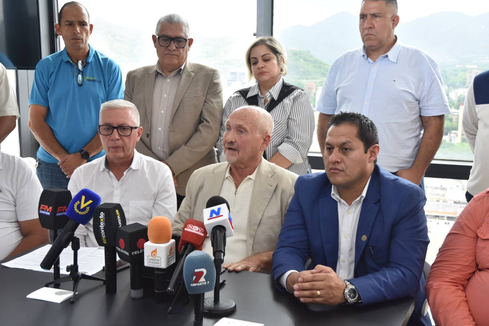 Reactivan Consejo Nacional del Transporte de Carga de Venezuela ante graves problemas del sector | EntornoInteligente.com