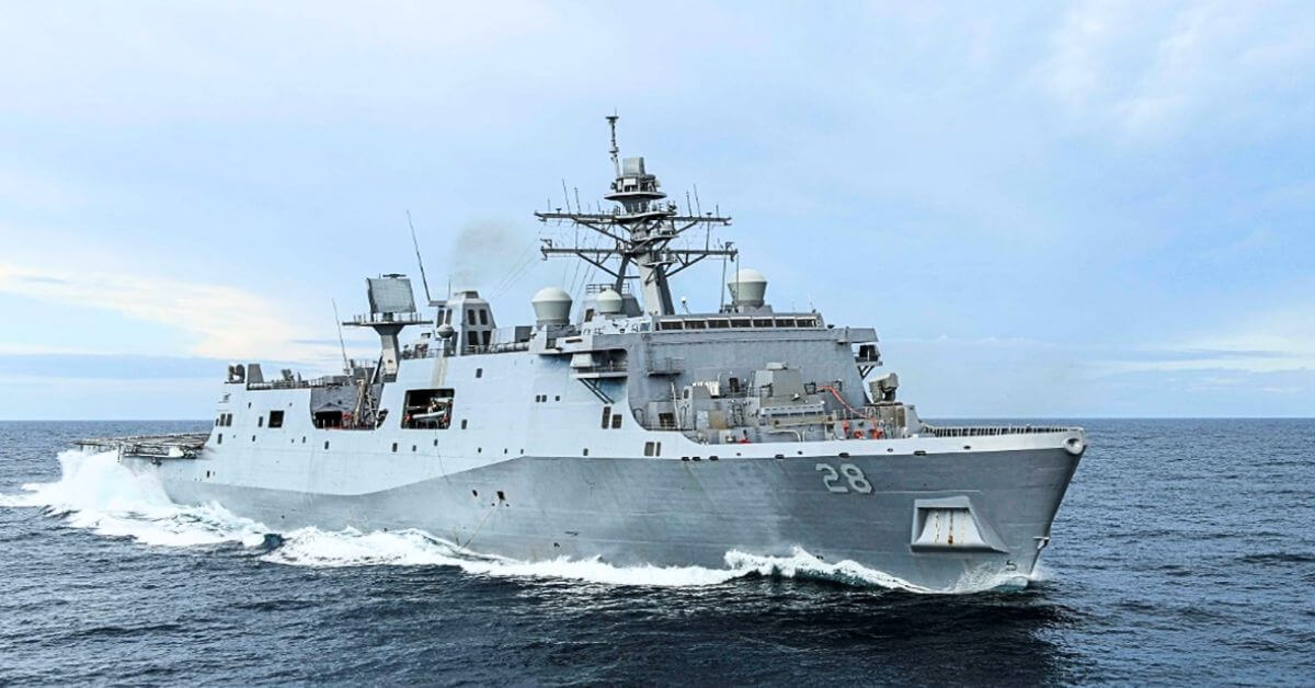 Buques de guerra de la Marina de EEUU arribaron a Venezuela para apoyar operaciones de rescate