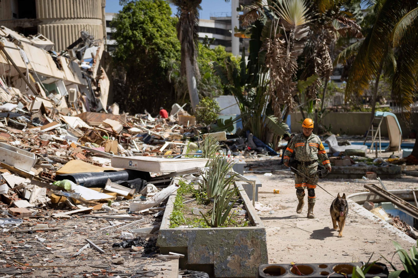 ¿Por qué cayeron tantos edificios tras los terremotos en Venezuela?