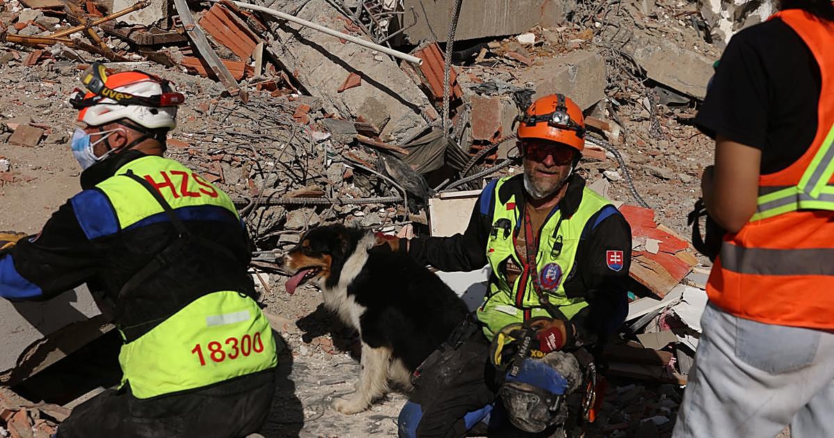 Exteriores eleva a 27 los españoles fallecidos en los terremotos de Venezuela y la cifra de desaparecidos baja a 137