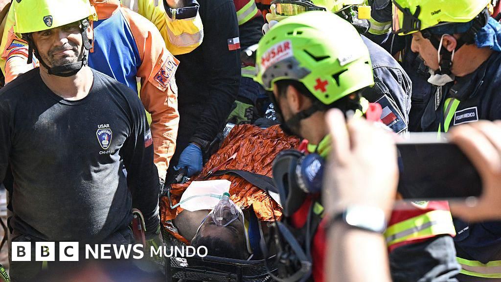 Rescatan con vida a un guardia de seguridad que estuvo 8 días bajo los escombros después de los terremotos de Venezuela – BBC News Mundo