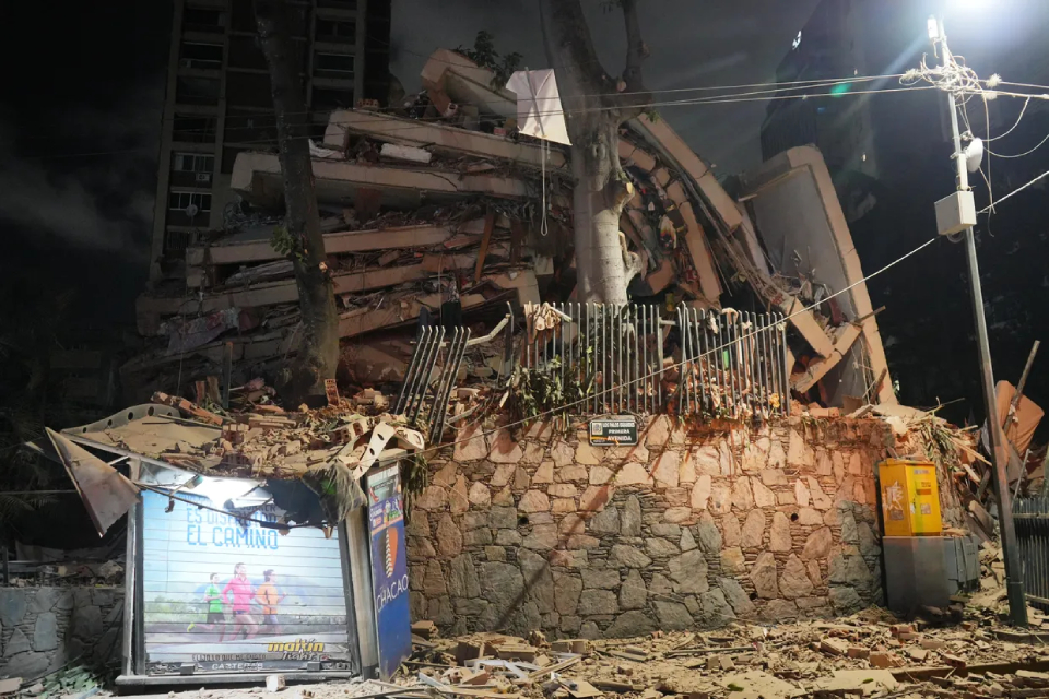 Doble sismo y un consulado ausente: la experiencia de un turista español en Venezuela | TalCual