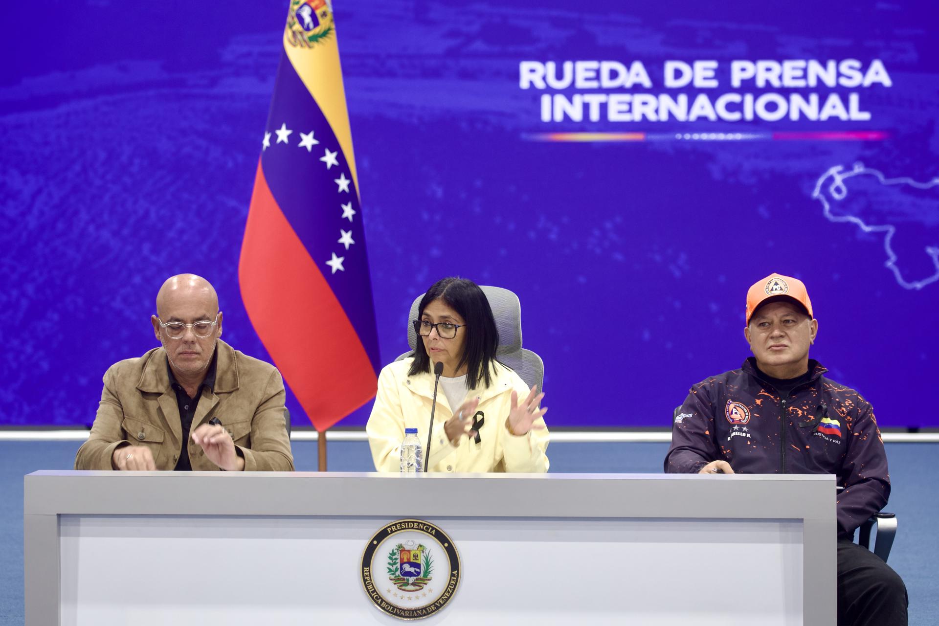 Delcy Rodríguez dice que padece “una afección de salud”, pero no reveló detalles