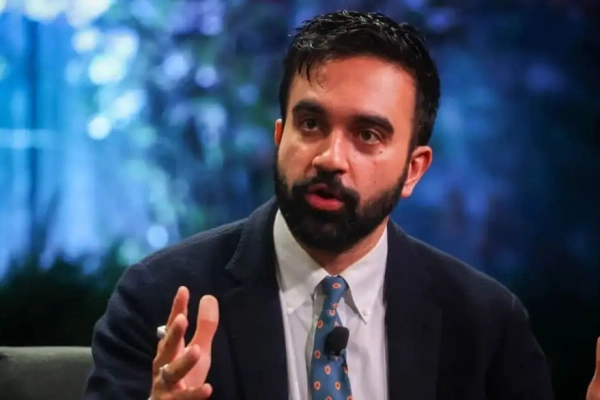 Alcalde de Nueva York pidió a Trump restablecer el TPS a migrantes venezolanos – bancaynegocios.com