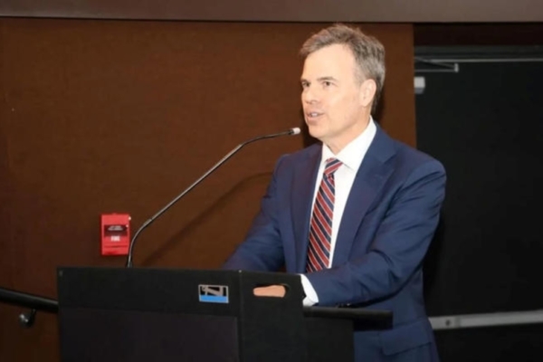 John Barrett: Venezuela está cumpliendo con las solicitudes de EEUU en materia de ayuda por los terremotos – bancaynegocios.com