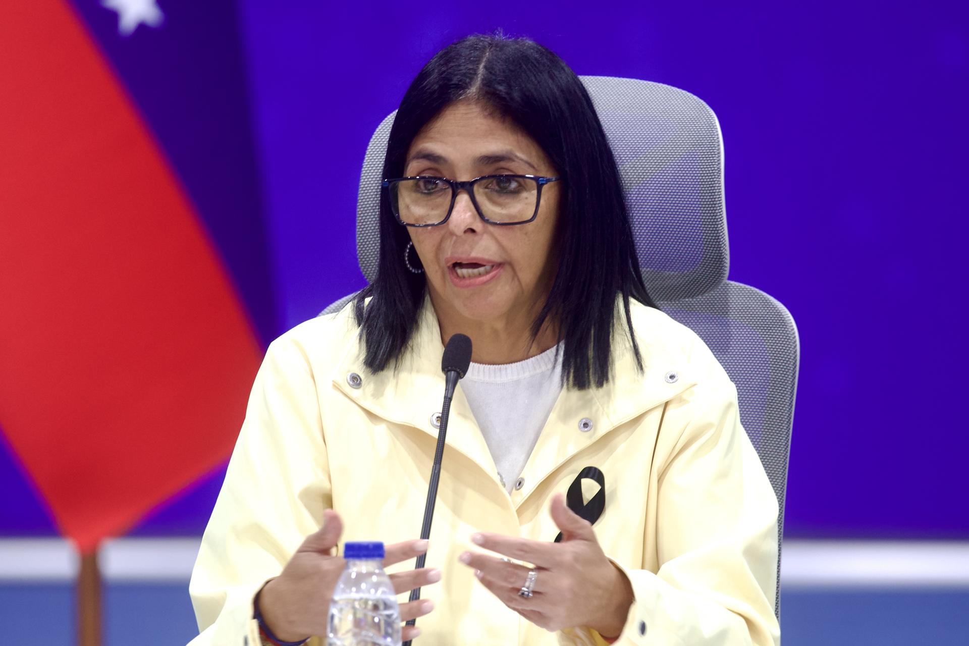 Delcy Rodríguez pidió a Japón, Perú y Chile enviar expertos para evaluar estructuras tras terremotos