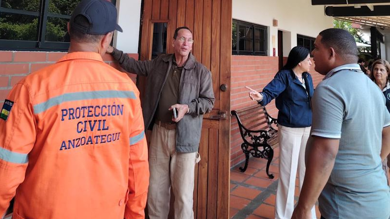 Alcaldía de Lechería inspecciona colegios del municipio como parte de evaluación preventiva post sismos