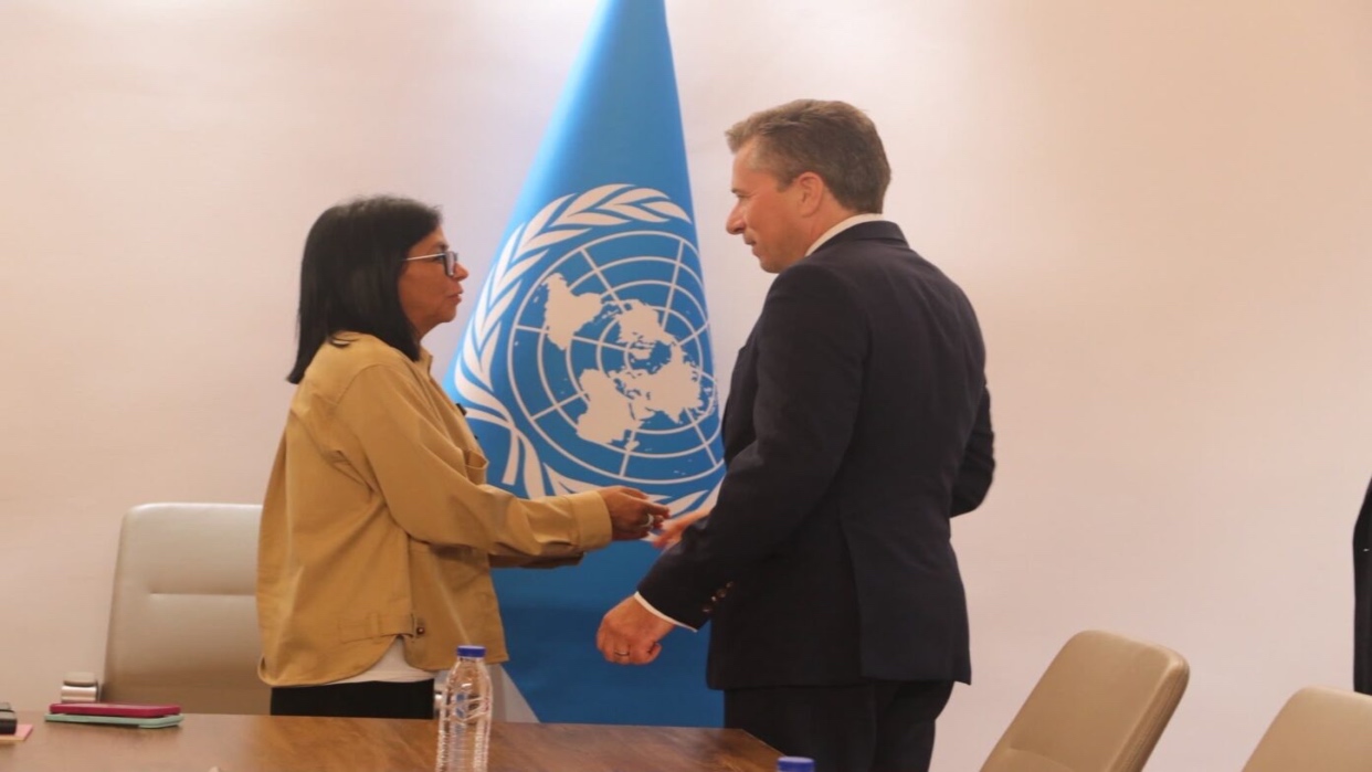 Representante de Asuntos Humanitarios de la ONU destaca diálogo constructivo con Delcy Rodríguez para ampliar respuesta humanitaria tras sismos