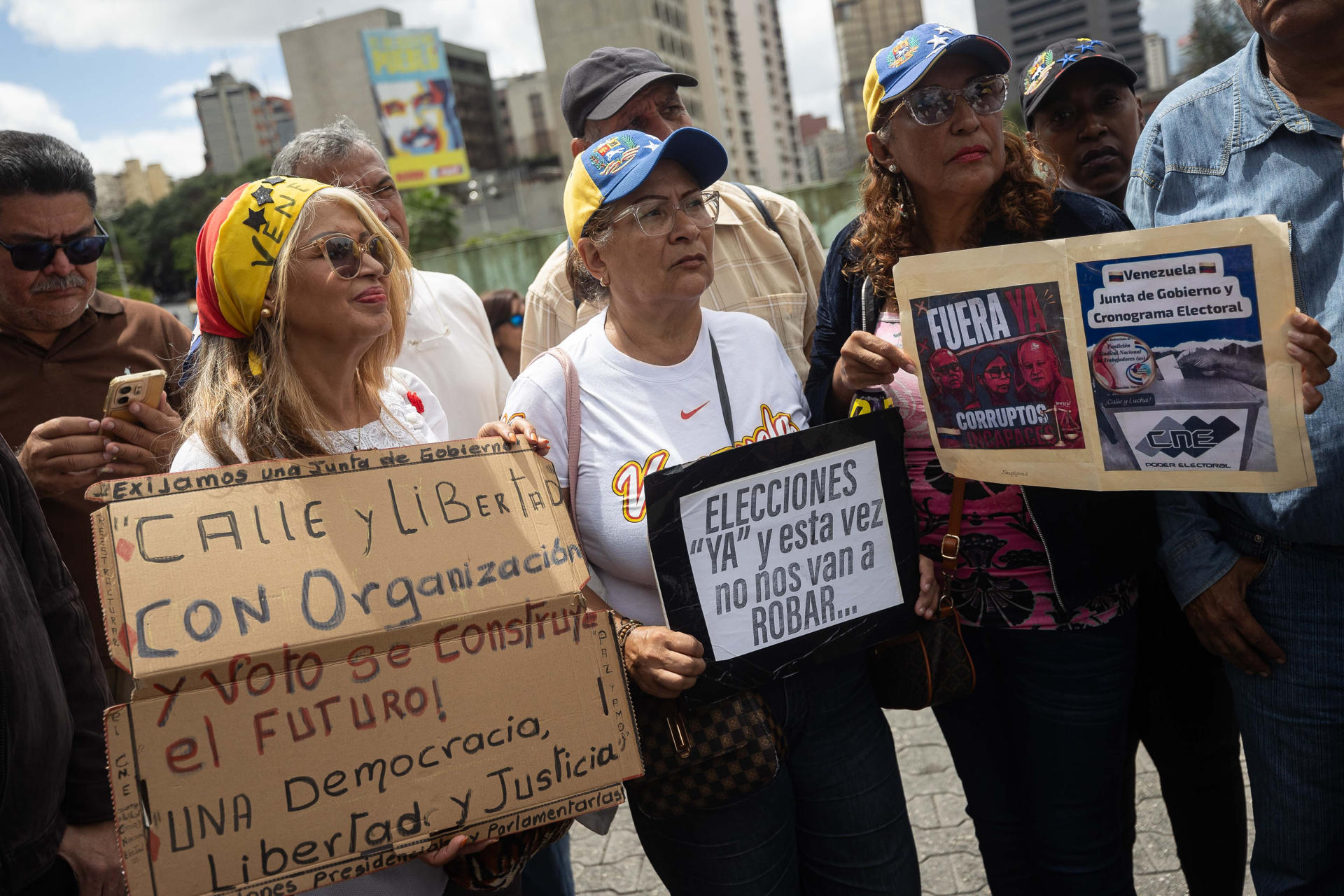 Sindicalistas exigieron salida de Delcy Rodríguez y criticaron su respuesta tras terremotos en Venezuela (FOTOS)