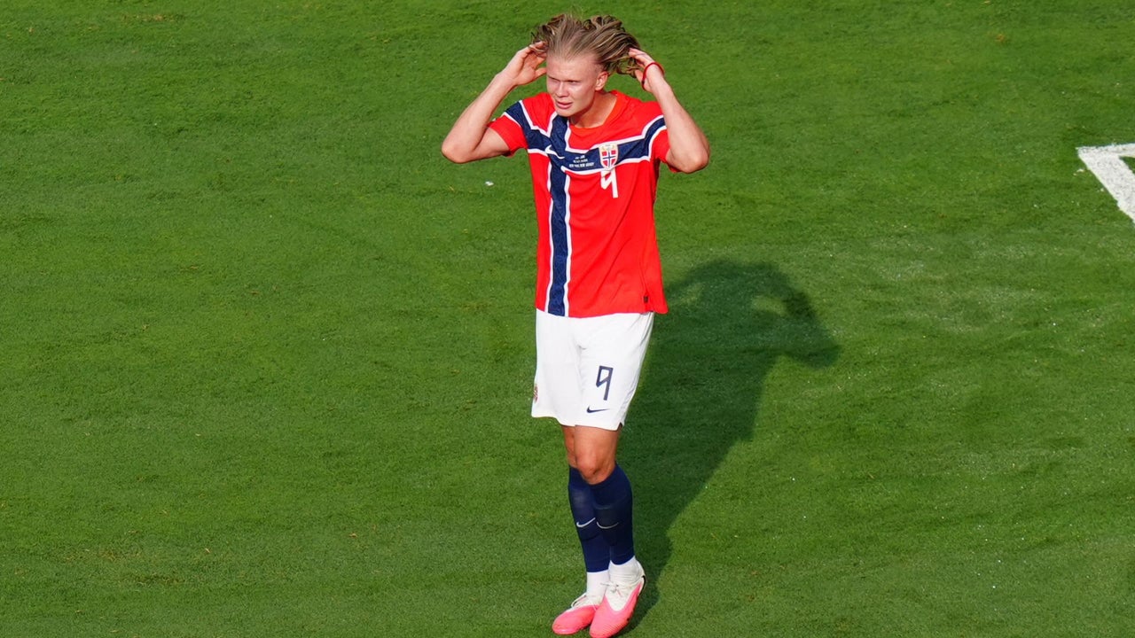 “Es letal delante de la portería”: jugador de Inglaterra sobre Haaland antes de enfrentarlo en cuartos de final del Mundial | NTN24.COM