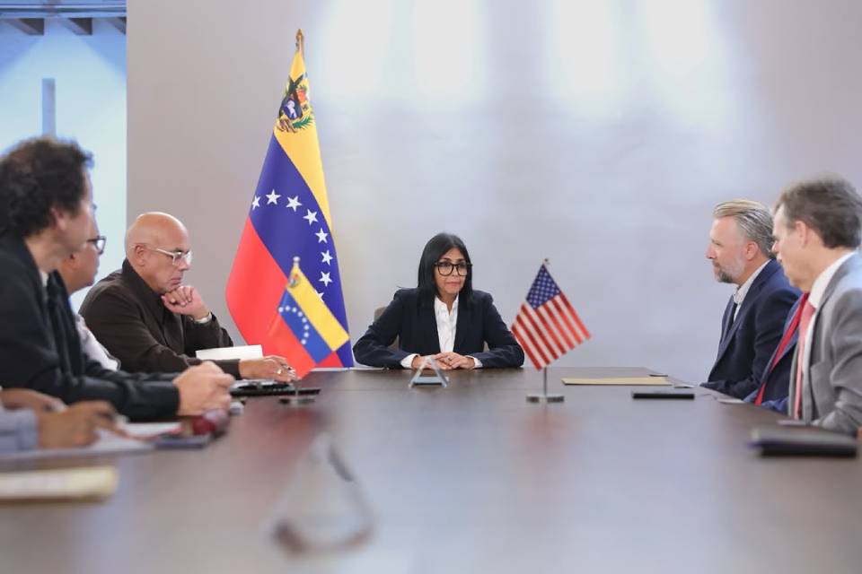 Delcy Rodríguez pide al rey de Inglaterra liberar oro venezolano para atender emergencia | TalCual