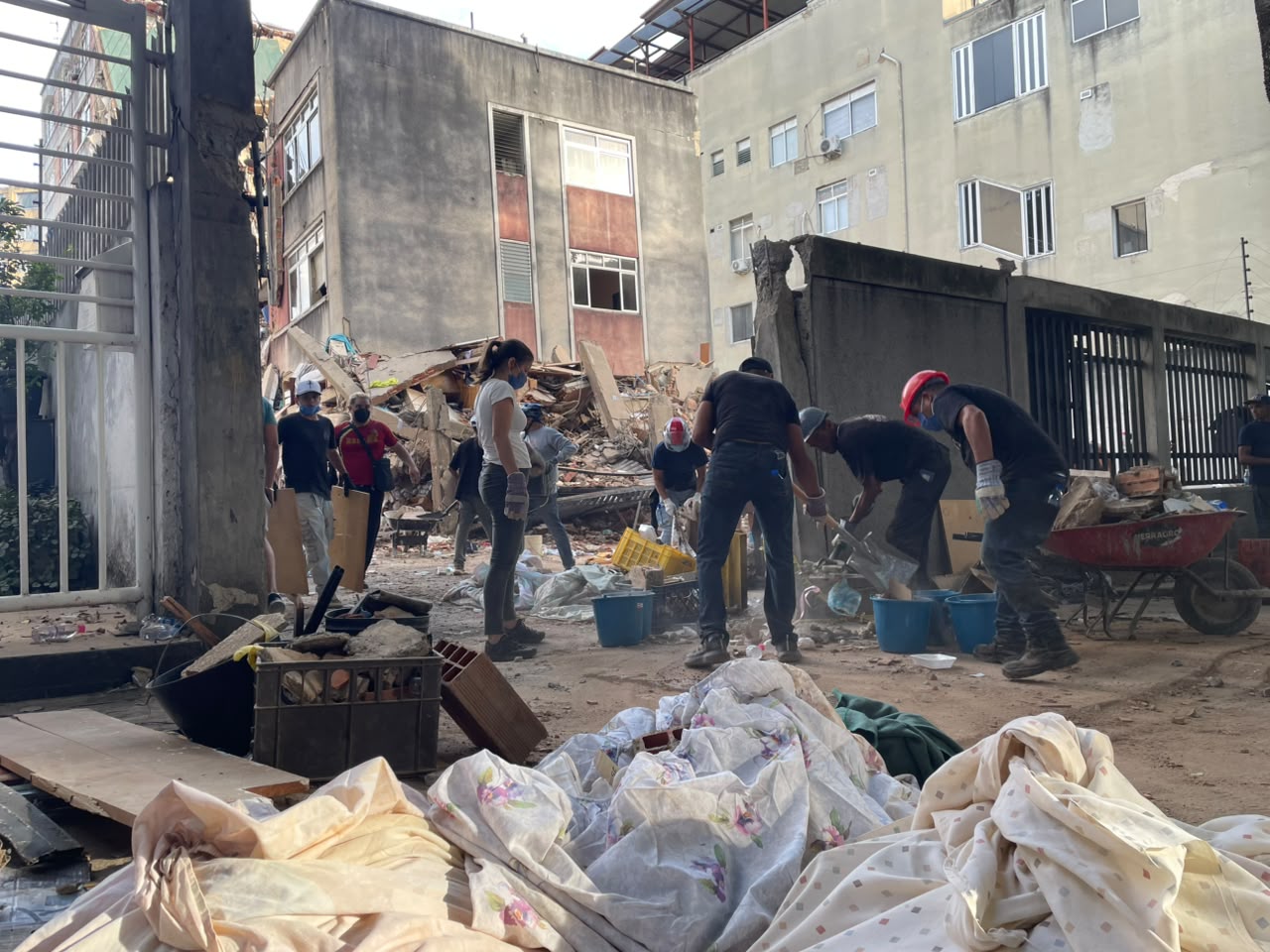 Reportan 69 fallecidos en Caracas tras doble terremoto