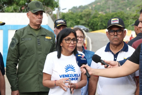 Delcy Rodríguez: Se recuperó en un 96% el servicio eléctrico en La Guaira – bancaynegocios.com