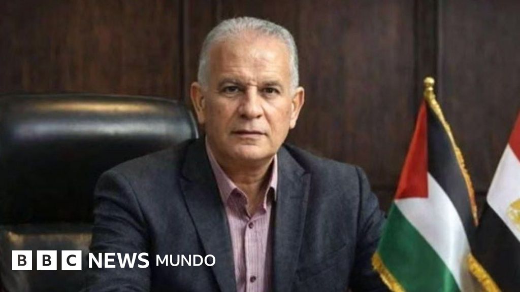 Mohammed al‑Wahidi: los palestinos lloran la muerte en un ataque israelí del hombre que organizaba proyecciones de los partidos del Mundial entre las ruinas de Gaza – BBC News Mundo