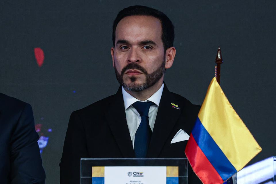 De la Espriella no palntea desconocer soberanía de Venezuela