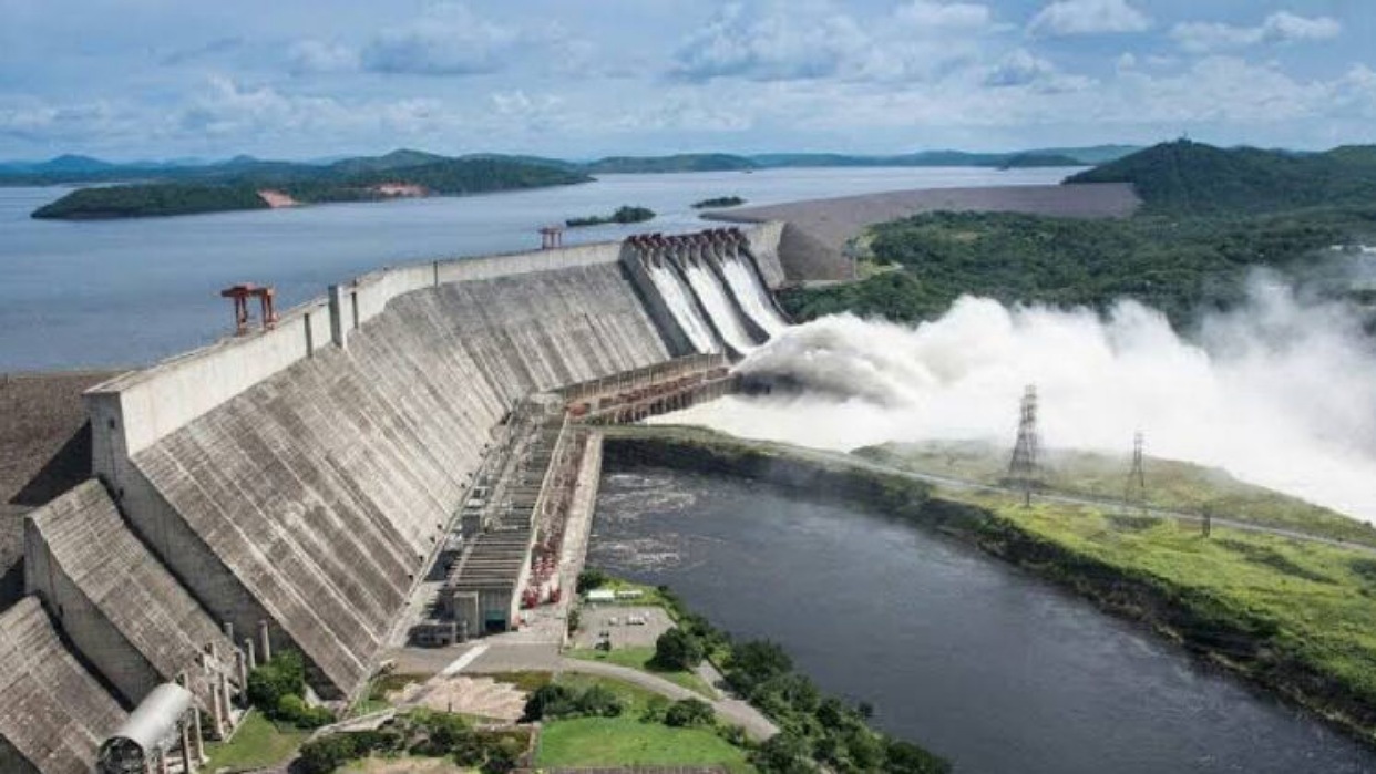 Corpoelec informa descarga preventiva de las centrales hidroeléctricas del Bajo Caroní