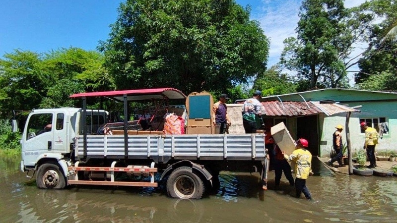 Reubican a 30 familias por el desbordamiento del Orinoco en Amazonas