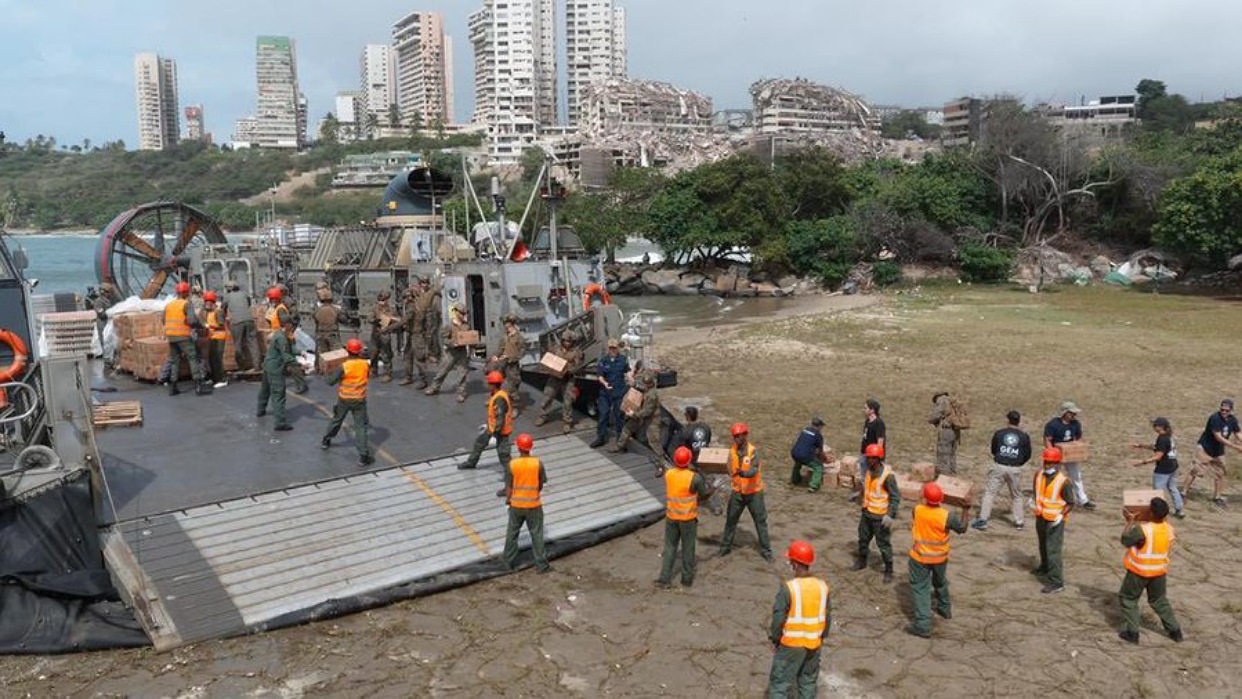 Embajada de EEUU en Caracas sigue movilizando suministros de asistencia humanitaria para víctimas de terremotos en Venezuela