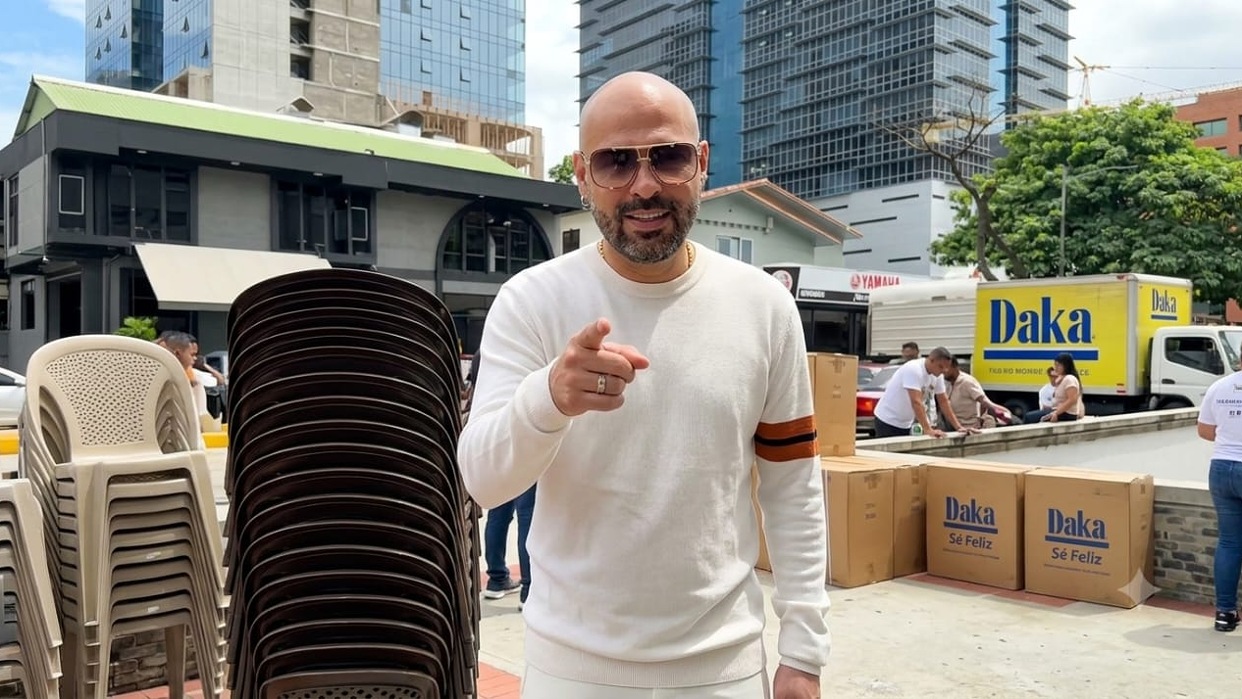 Omar Enrique proyecta recolectar más de 50 toneladas de insumos para damnificados en Caracas