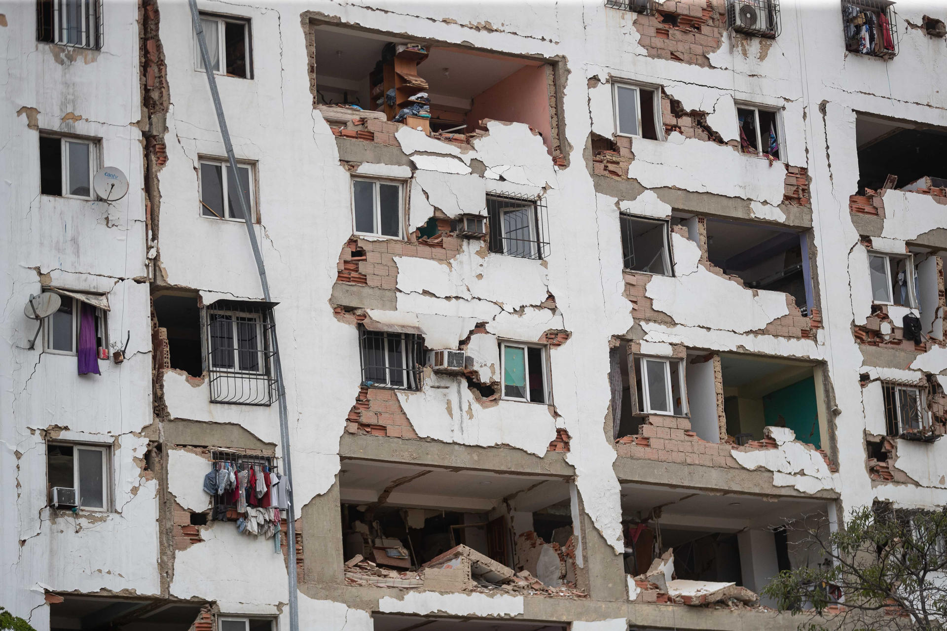 Muertos por los terremotos en Venezuela aumentaron a 4.561, según nuevo balance oficial