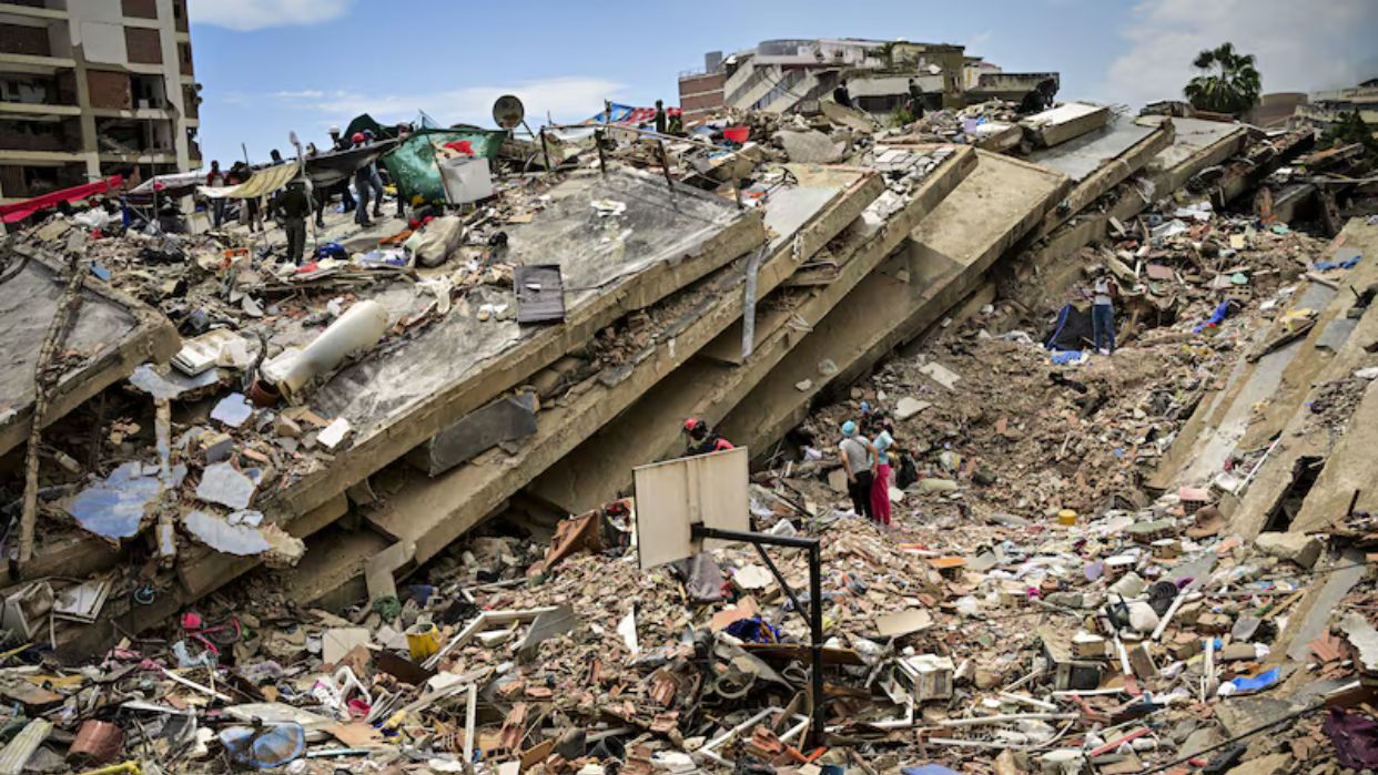 La cifra de fallecidos por los terremotos aumentó a 4 mil 561 para este 13-Jul