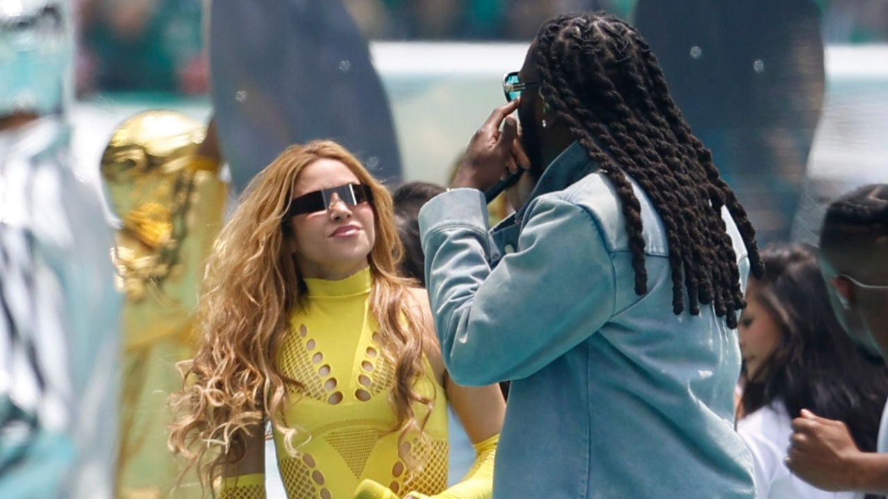 “Dile lo que me estabas me diciendo”: el vibrante momento entre Shakira y su coproductor al enterarse de reciente récord | NTN24.COM
