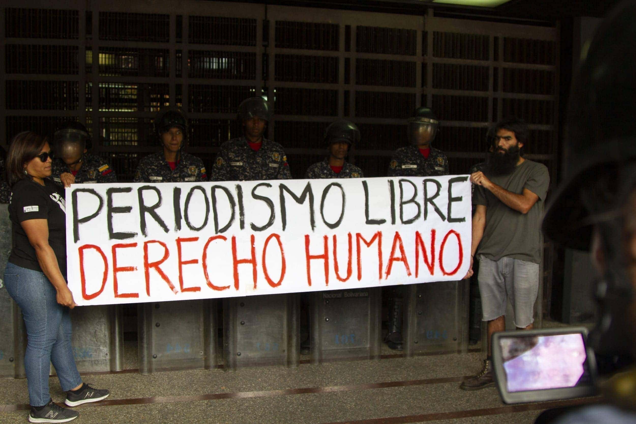 RSF pidió al régimen de Delcy el fin de la censura periodística y del bloqueo a portales de noticias
