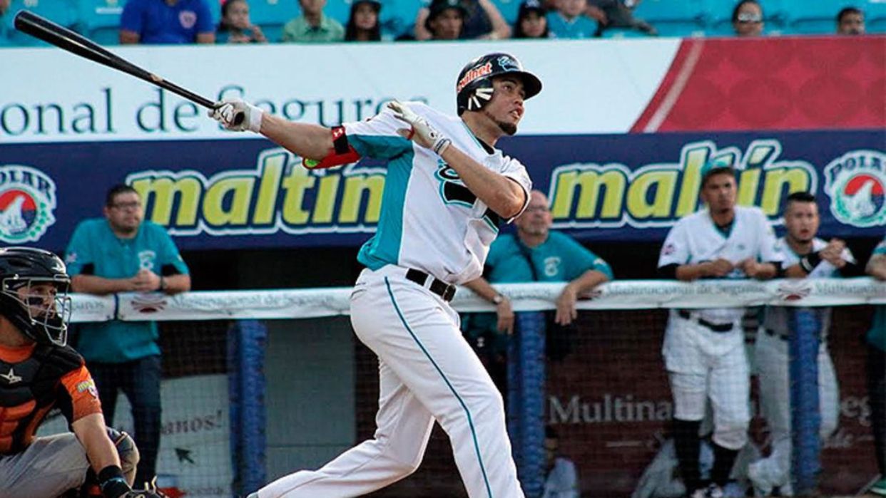 Bravos y Magallanes acordaron cambios de jerarquía