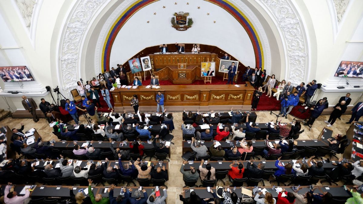 La Asamblea Nacional legítima del 2015 y la del régimen venezolano se reunirán el 1 de agosto en pro de la democracia del país | NTN24.COM
