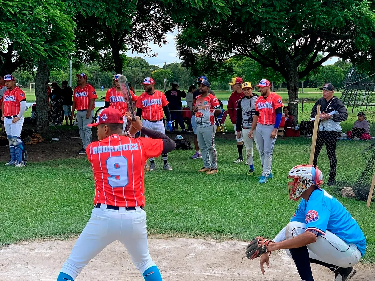 Excluidos de EEUU, los cubanos construyen una “nueva Miami” en el sur de Brasil
