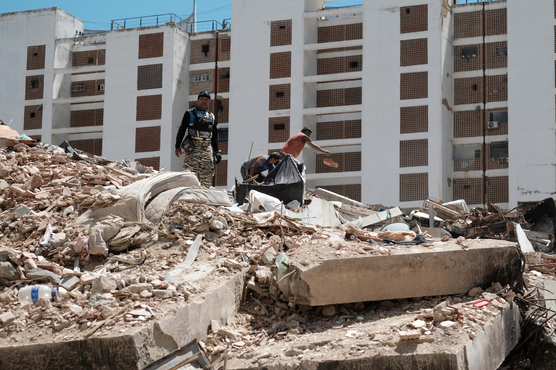 “Los encontraron abrazados”: el doloroso relato de la familia de los gemelos hallados sin vida en La Guaira