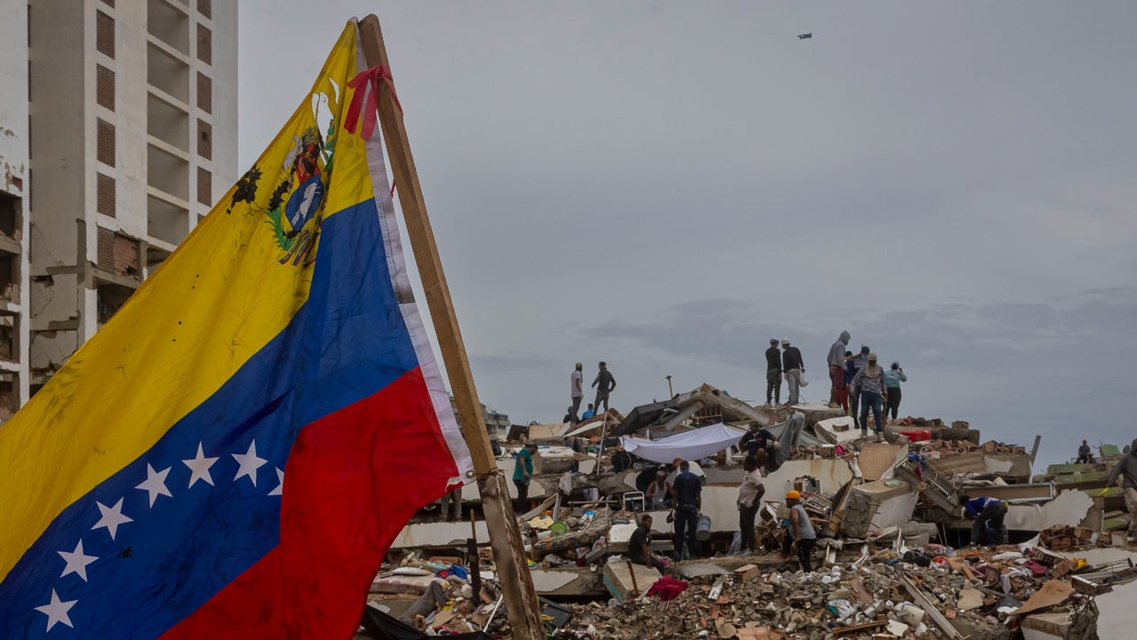 Cantante venezolano anuncia actividades para el Día del Niño en Caraballeda, una de las zonas más afectadas en La Guaira por los terremotos | NTN24.COM