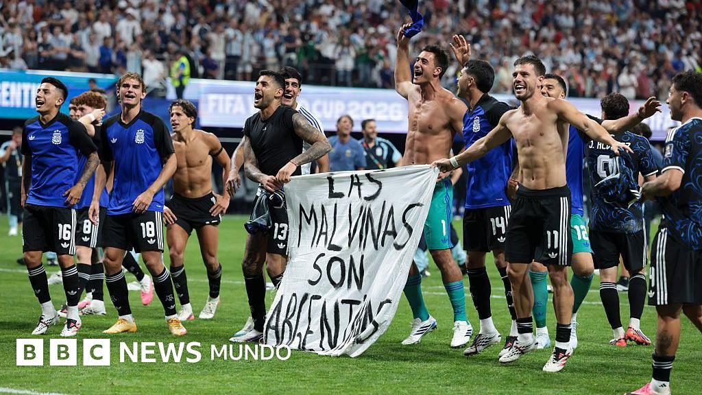 La Casa Blanca respalda a la selección argentina en la polémica por el cartel de Malvinas/Falkands – BBC News Mundo