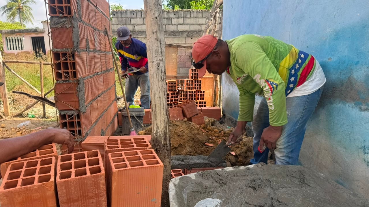 Plan Venezuela Renace atiende a más de 260 viviendas afectadas en Boca de Aroa del estado Falcón