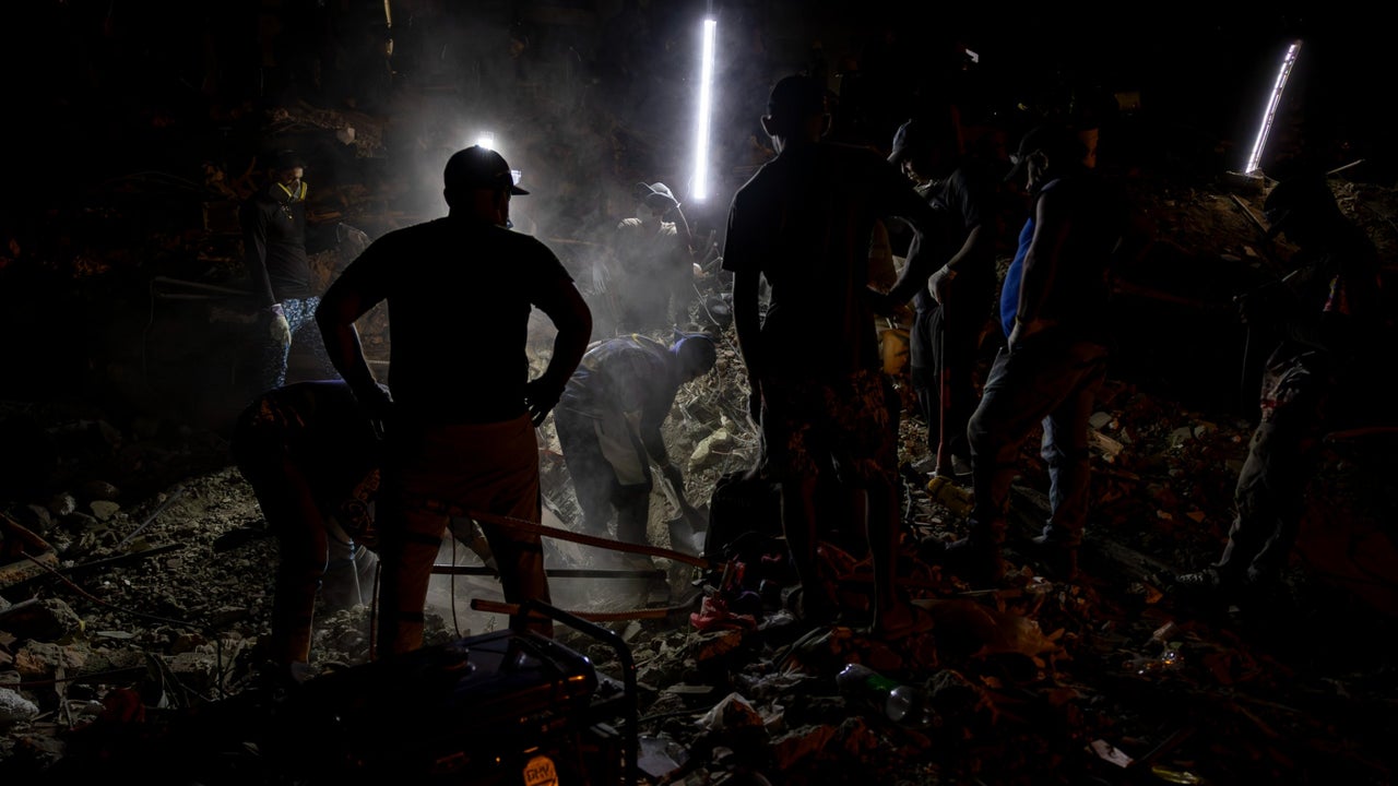 Cifra de muertos por el doble terremoto en Venezuela sigue en aumento: reportan 5.346 fallecidos | NTN24.COM