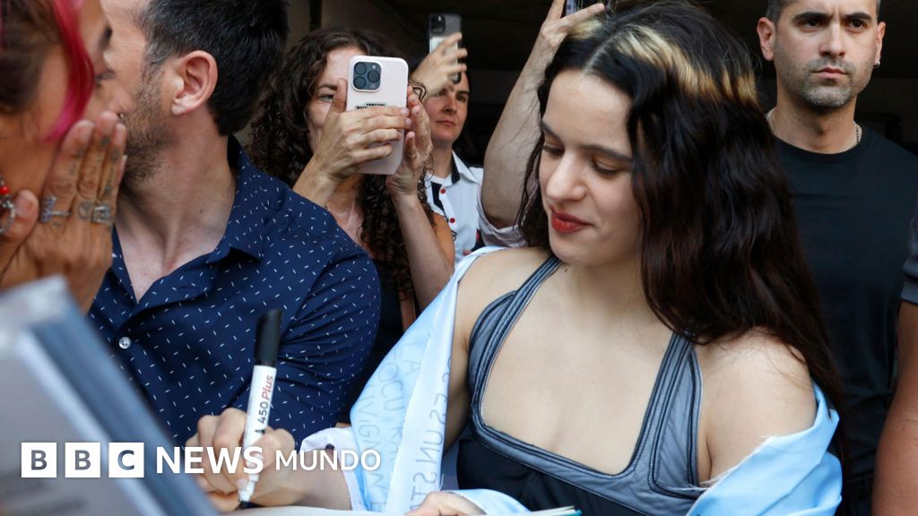 La cantante Rosalía pide perdón tras compartir en sus redes un video considerado ofensivo en Argentina después de la final del Mundial – BBC News Mundo
