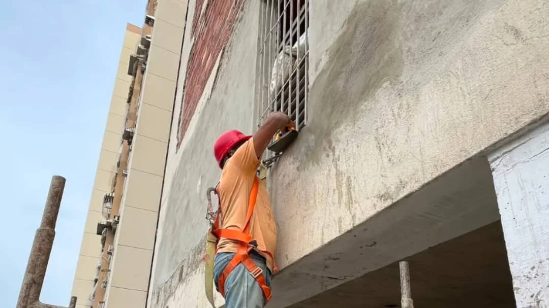 Venezuela Renace: llegan materiales para reparar 11 edificios del municipio Ribas del estado Aragua