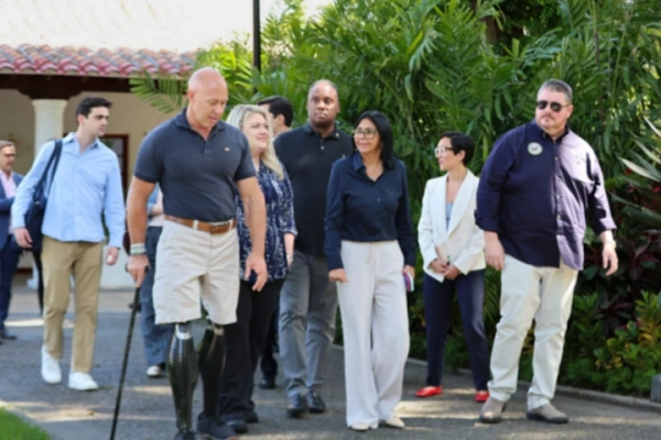 Delcy Rodríguez evaluó con congresistas de EEUU agenda bilateral en temas de seguridad – bancaynegocios.com