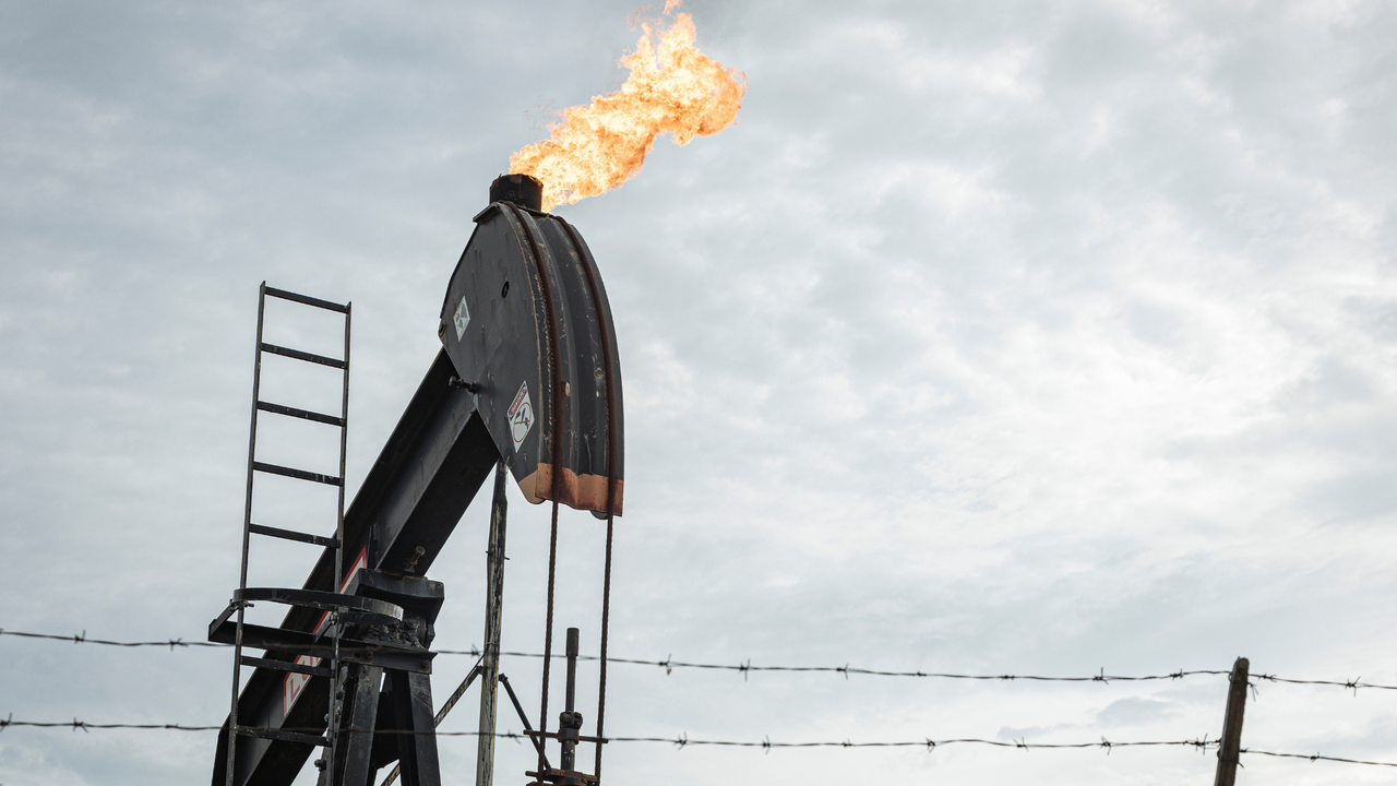 Experto explica si existe una transparencia sobre los ingresos de petróleo venezolano | NTN24.COM